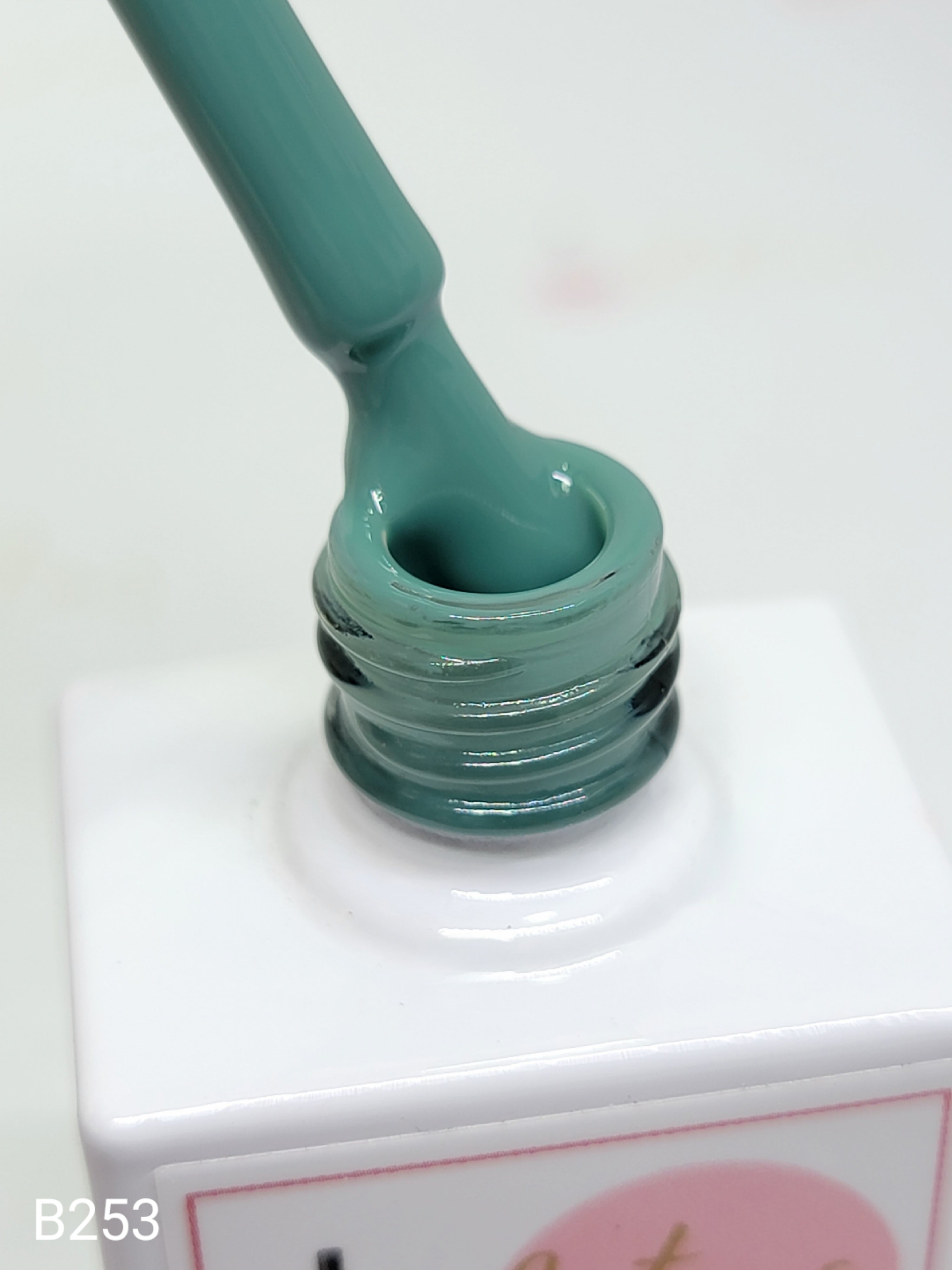 Color Gel B253