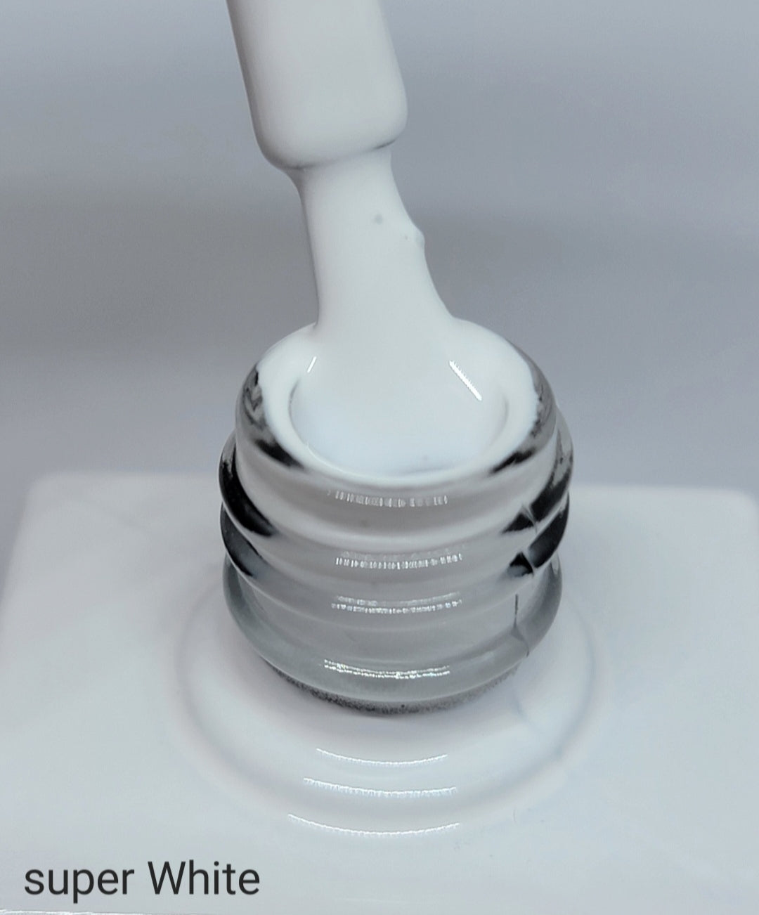 Color Super White