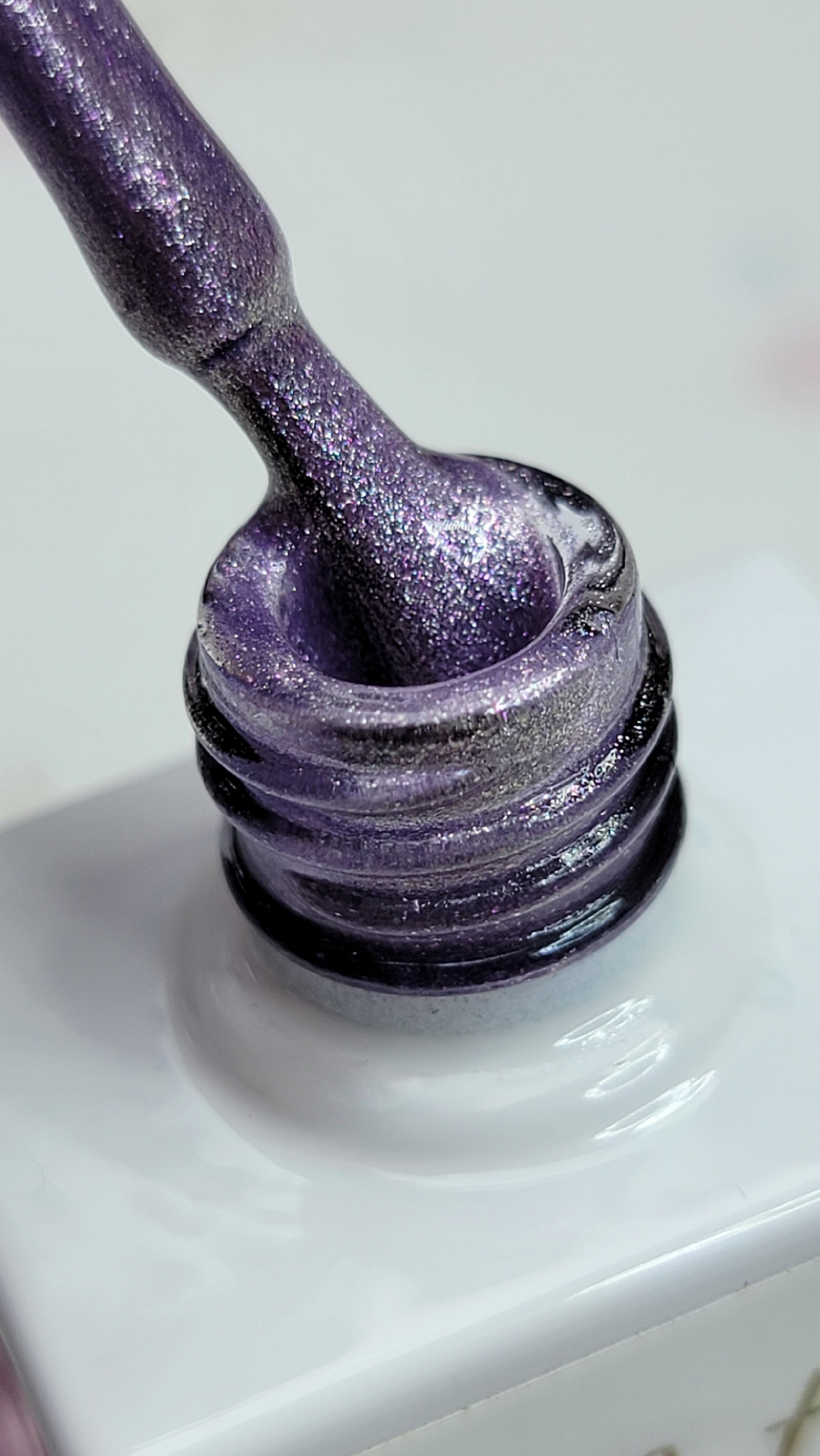 Cat Eye Aurora (Magic purple)