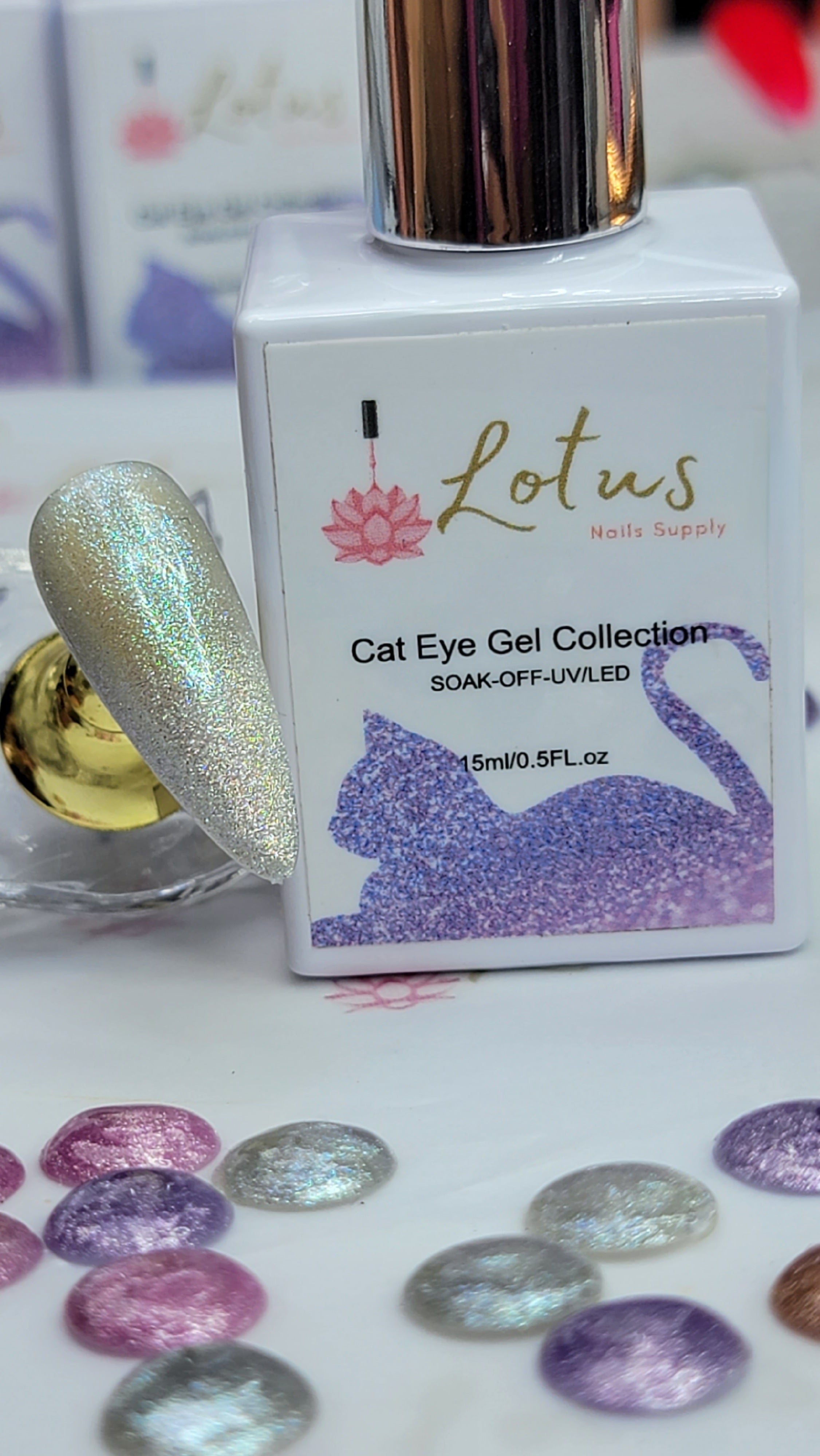 Cat Eye Aurora (galactic silver)